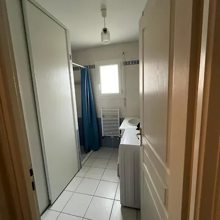 Hébergement de vacances Maison Familiale De Plain Pied, Grande Cour, Vélos, Très Bien équipée